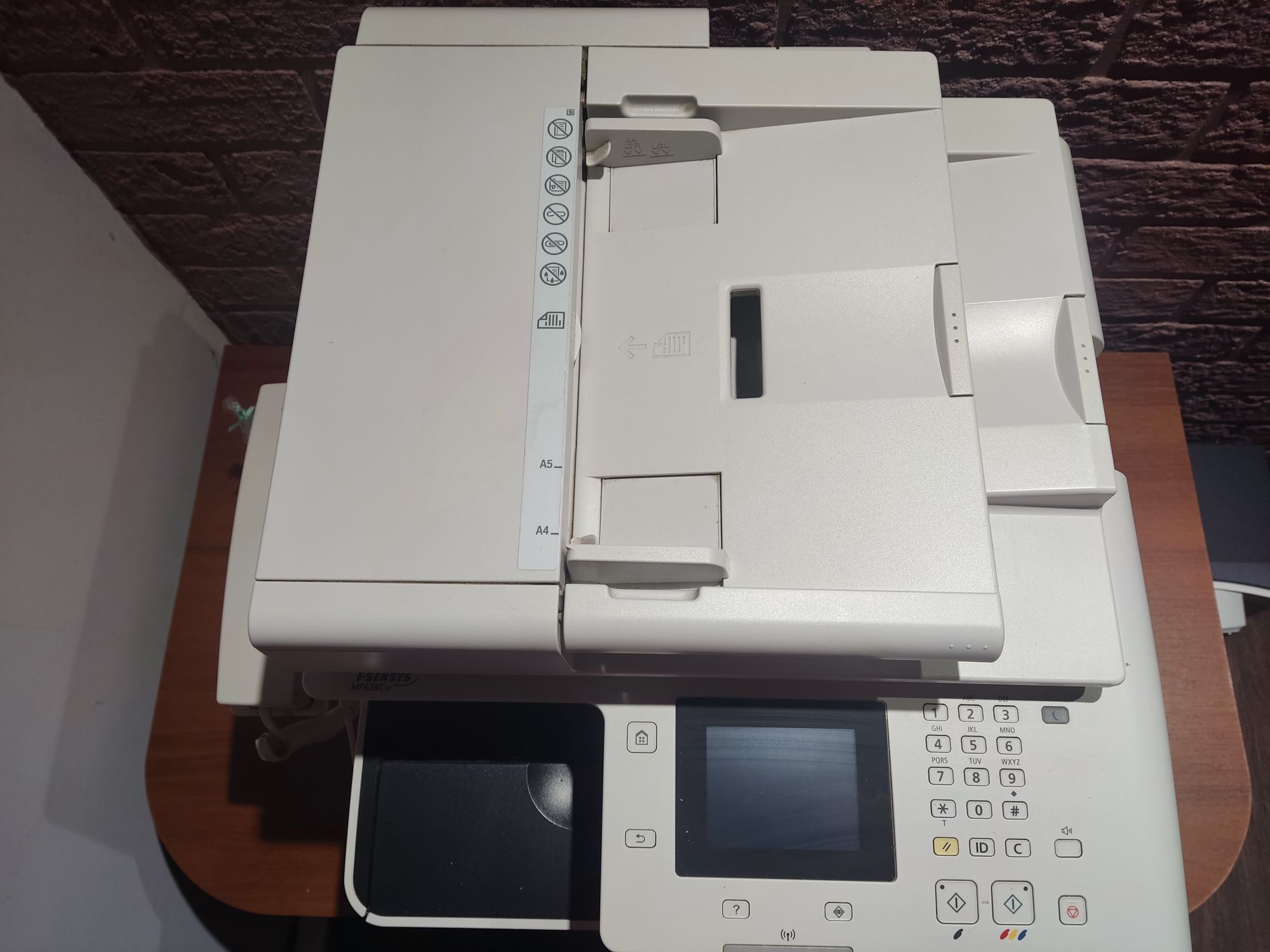 Продам принтер CANON MF628Cw