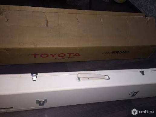 вязальная машинка Toyota