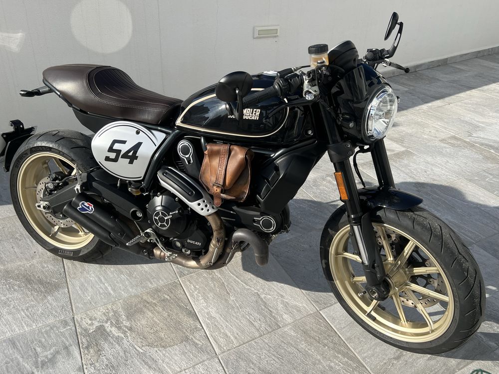 Ducati Scrambler Cafe Racer