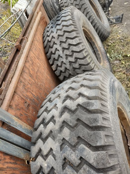 С/г запчастини 2птс 4 в хорошому стані!