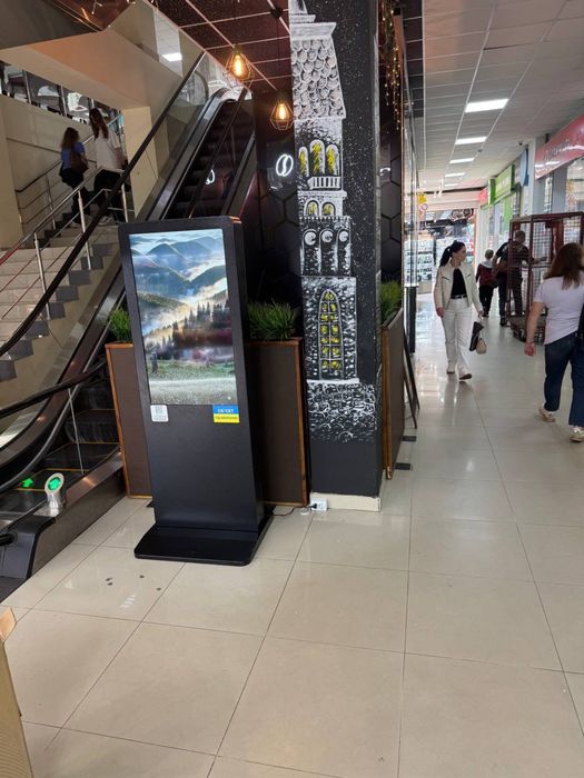 Бізнес . Повністю налаштований та працюючий.