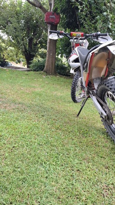 Vendo AJP PR3 200cc