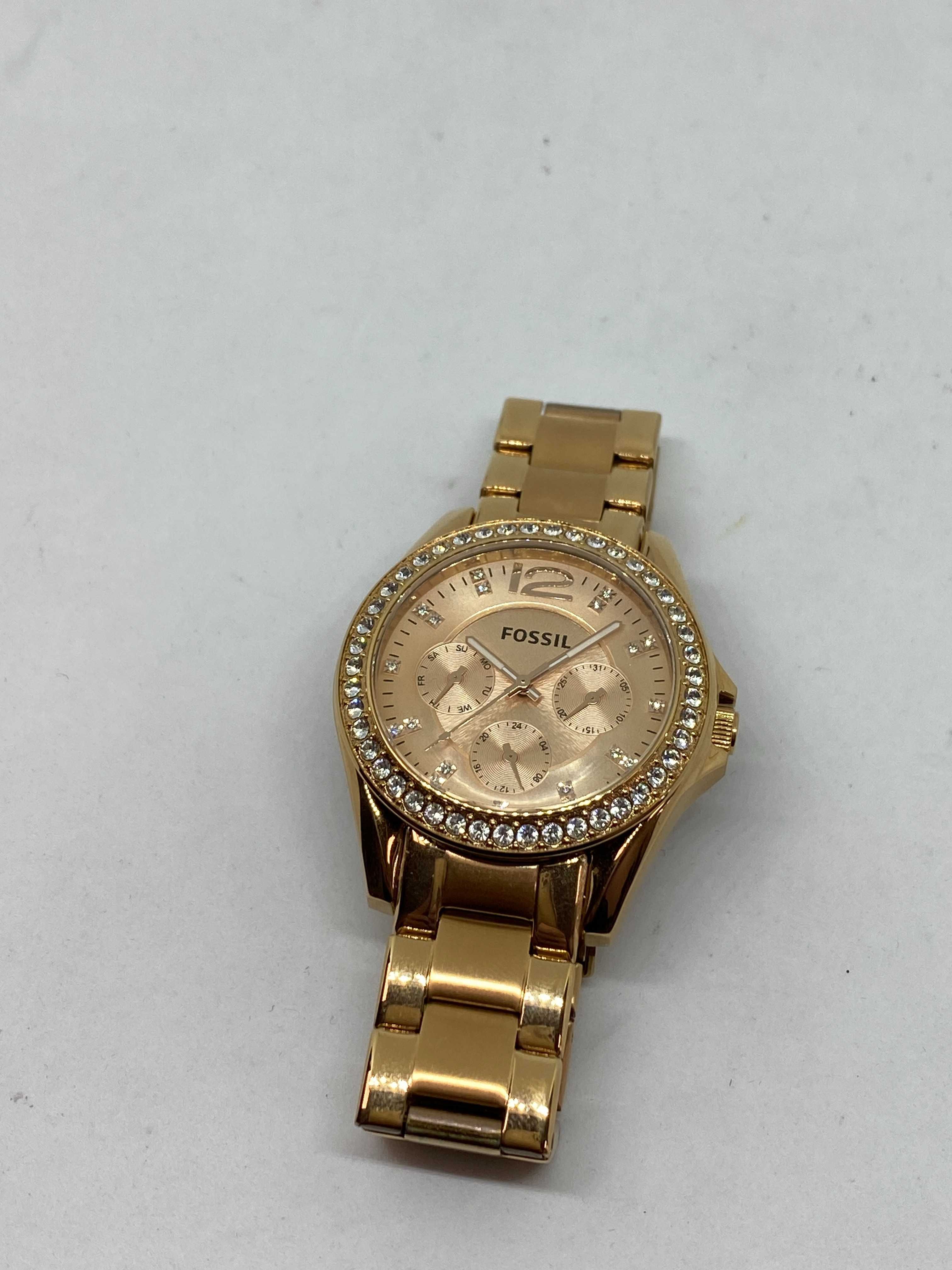Zegarek damski Fossil ES2811 różowe złoto