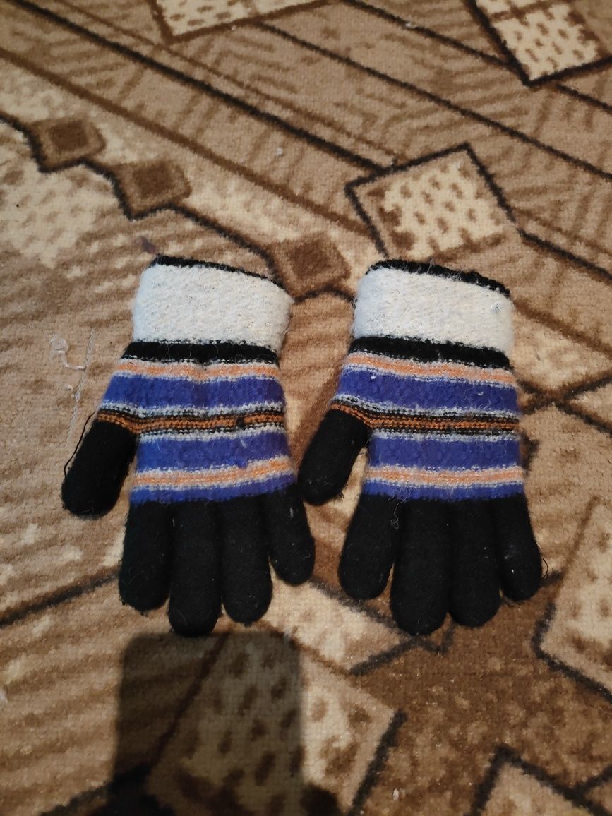 Перчатки зимние теплые