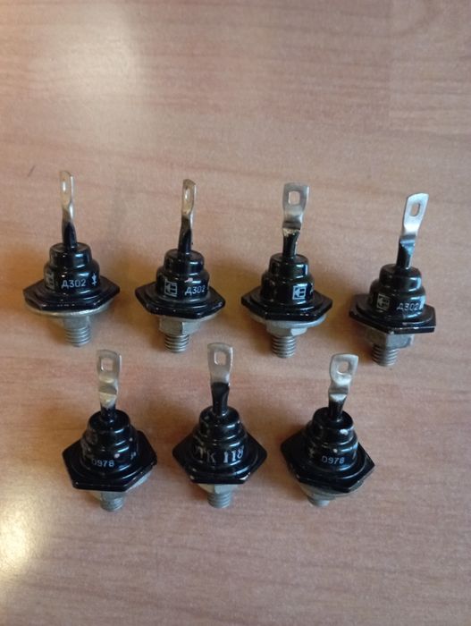 Діоди Д-302. Антикварні 76-78р.