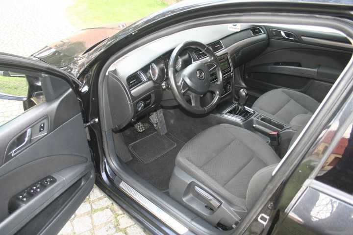 polski salon skoda superb benzyna + gas