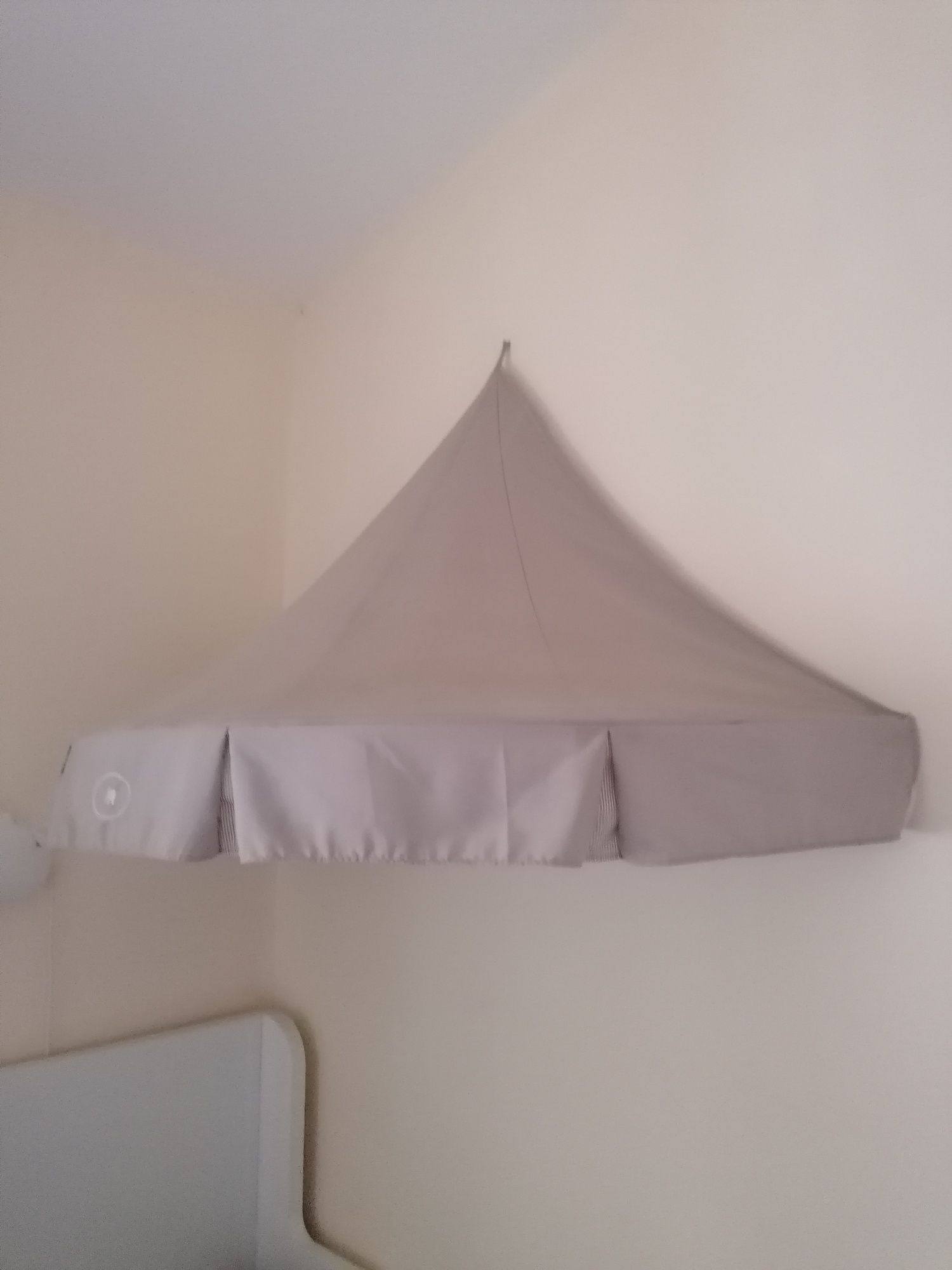 Dossel para berço/cama