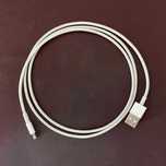 Apple Przewód ze złącza Lightning na USB (1 m)
