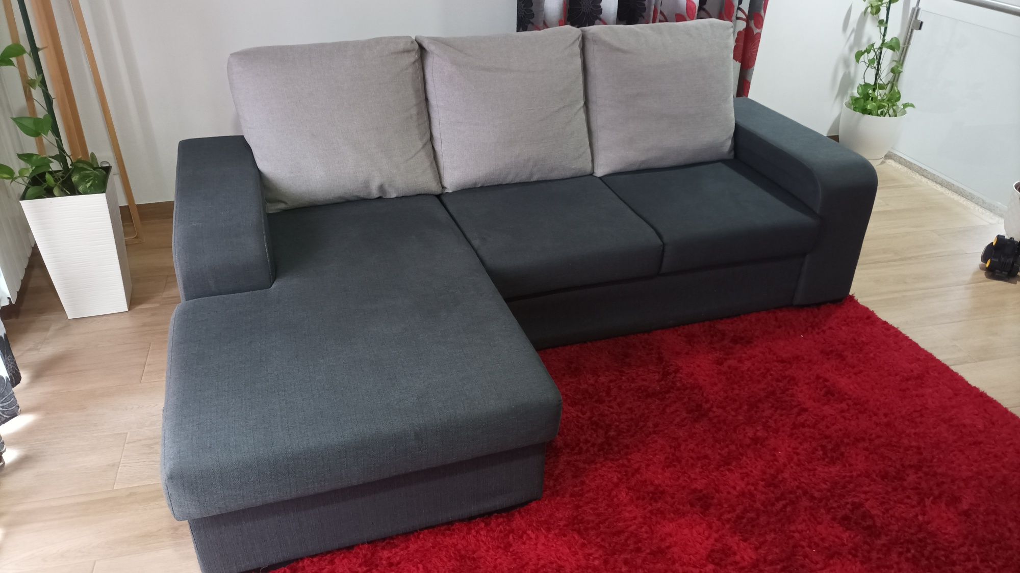 Sofa com chaise lounge