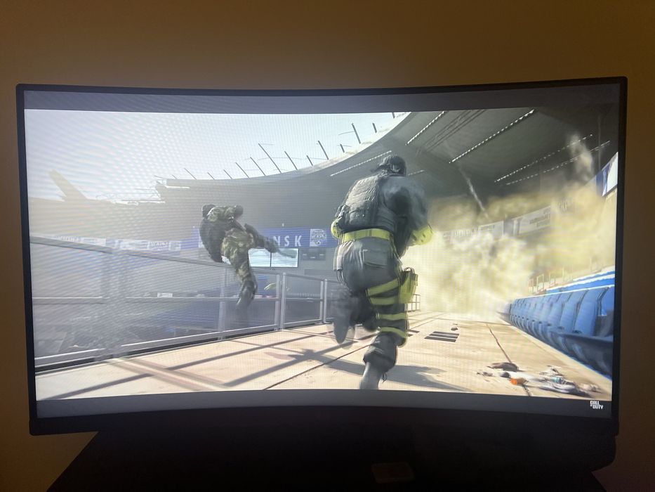 Monitor LG curvo 32 polegadas