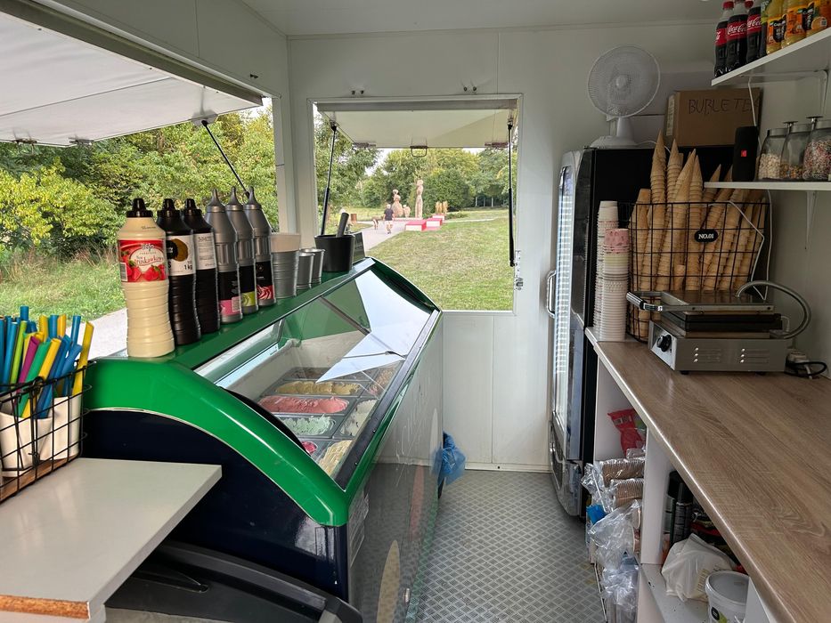 Przyczepa Gastronomiczna/FAKTURA VAT