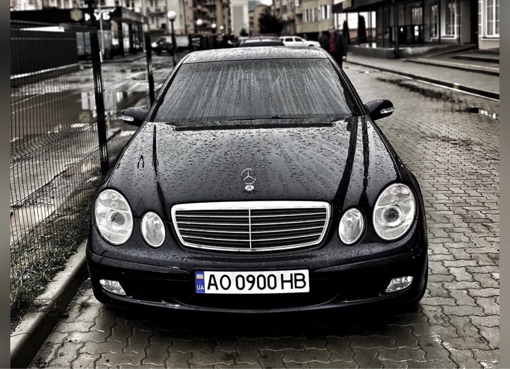 Mercedes-Benz E-class 2003