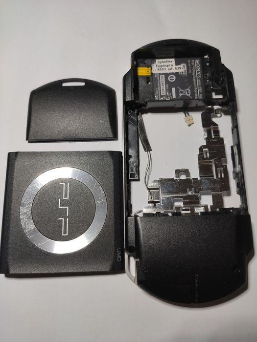 PSP 1000 FAT obudowa tylna korpus kompletny