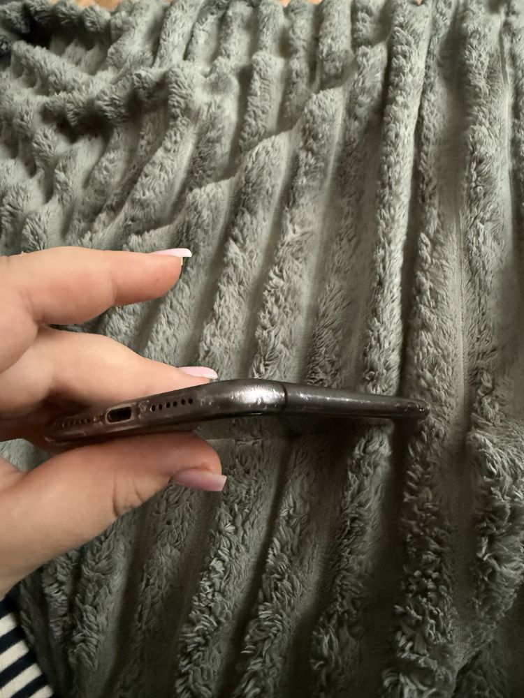 Продам Iphone 11 /128