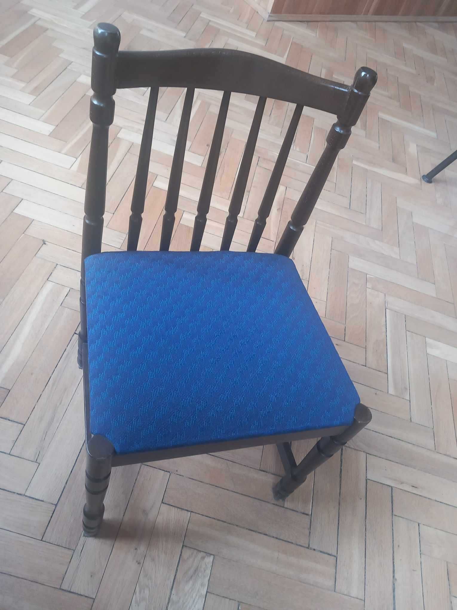 drewniane krzesła 2 szt