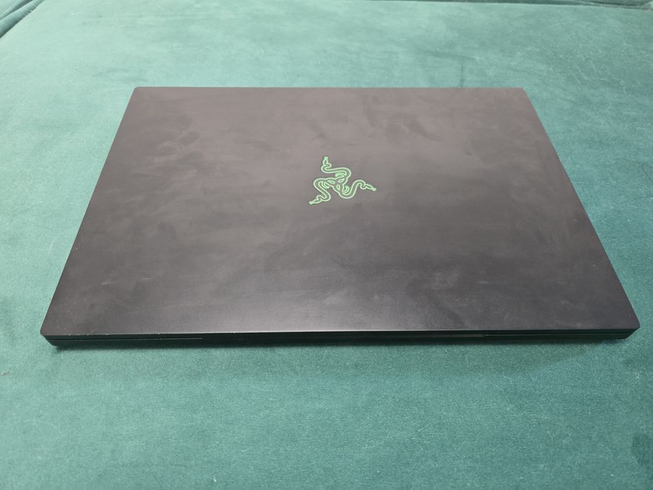 Razer Blade 16 I9 13950HX/RTX 4090 RAM 32GB SSD 1TB Mini-LED 4K