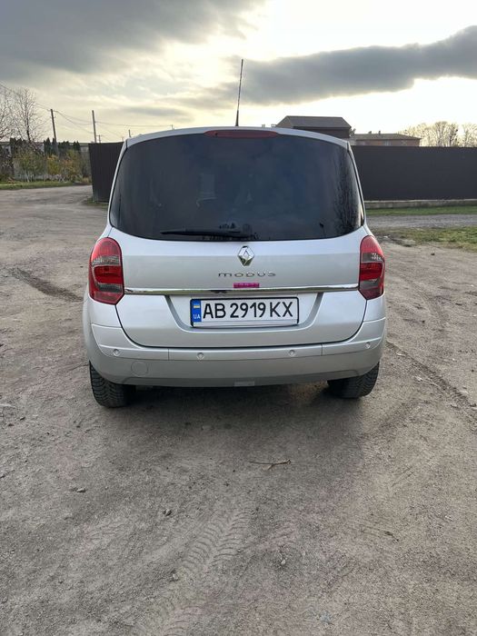 Продам РЕНО МОДУС автомат 1,5 dci