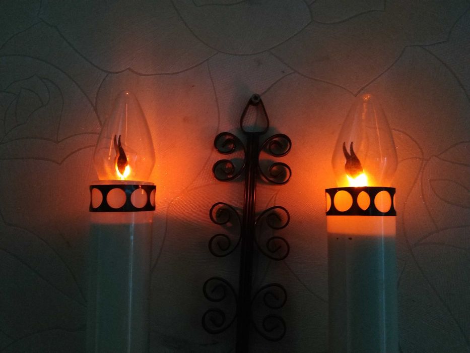 Электрические мерцающие свечи  бра светильник производства ссср