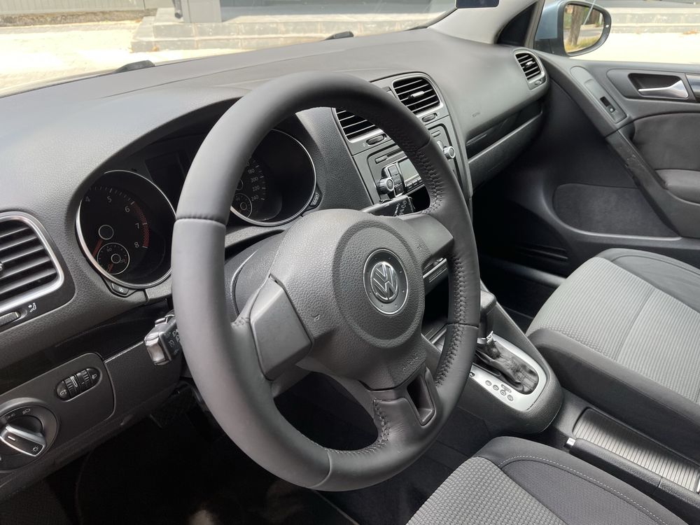 Volkswagen Golf 6 1.4 акпп відмінний стан