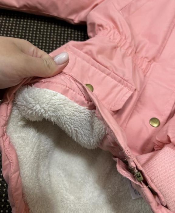 Зимова куртка ..