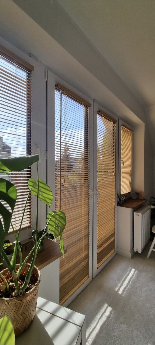 Żaluzje drewniane / Żaluzje aluminiowe