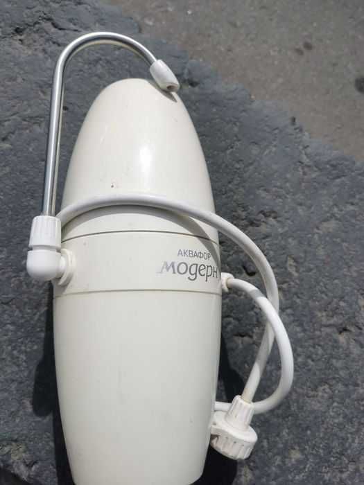 Фильтр питьевой воды для дома Аквафор Модерн