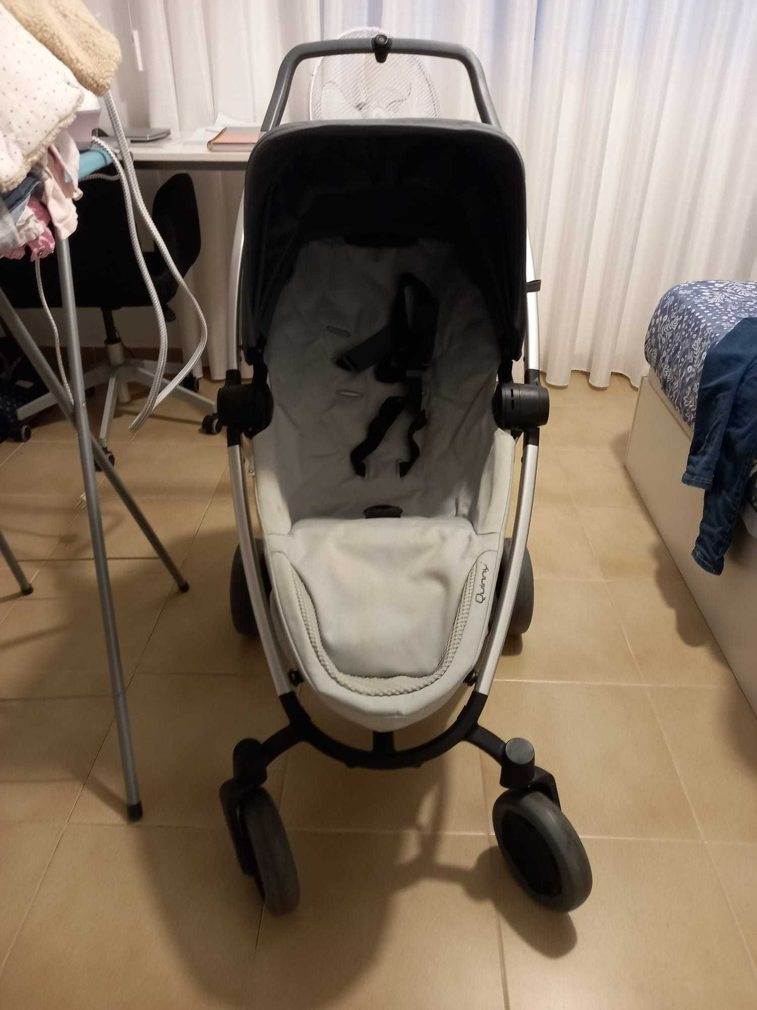 Carrinho de bebé