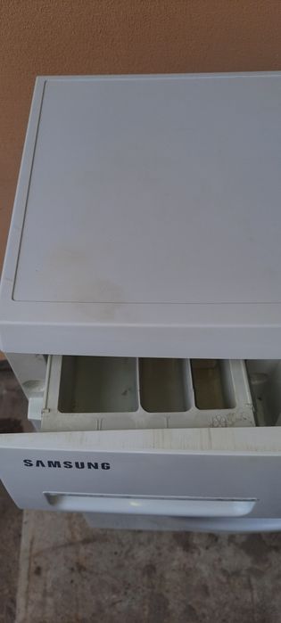 Продам стиральную машину Samsung S843 на 3.5 кг
