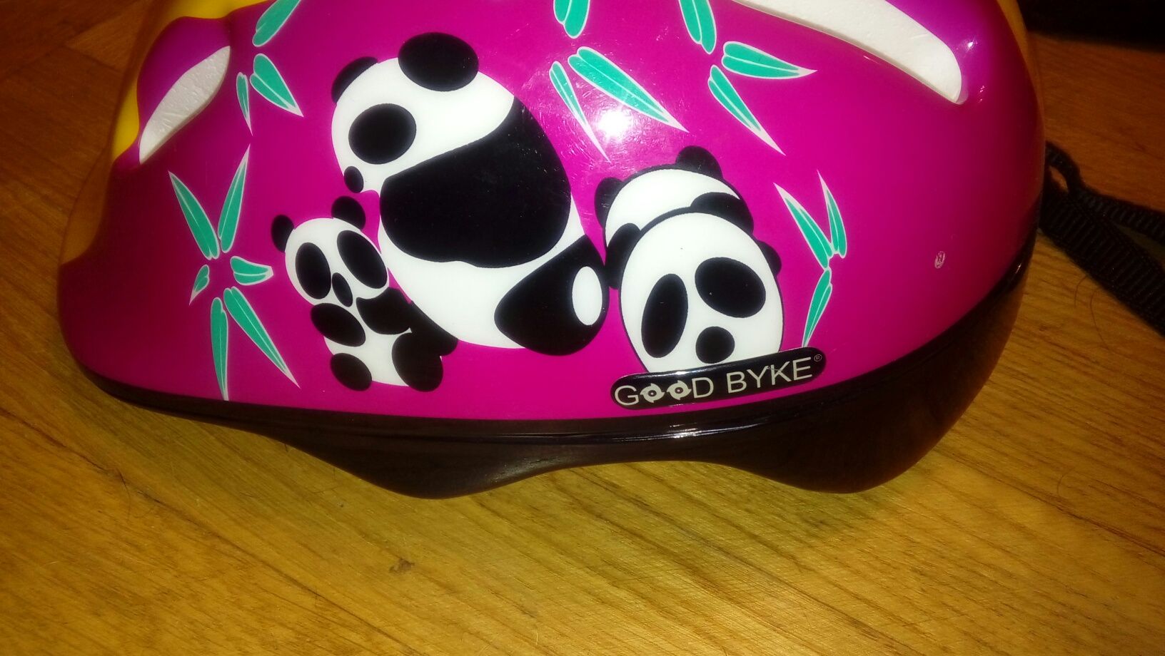 Kask Good Byke max 56cm Panda