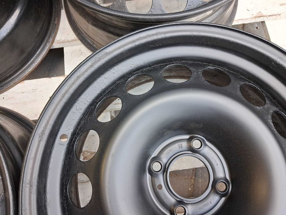 4x felgi R17 4x108 Peugeot 3008. /308 408. Citroen C-Elysee C4 DS4