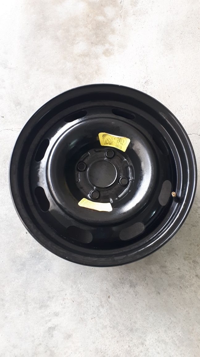 Jante ferro nova 15" furação 4/108 Peugeot 307