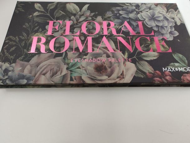 MAX & MORE paleta cieni Floral Romance nowa, folia, limitowana