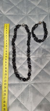Набор украшений из агата с ониксом (бусы, ожерелье, колье с браслетом)