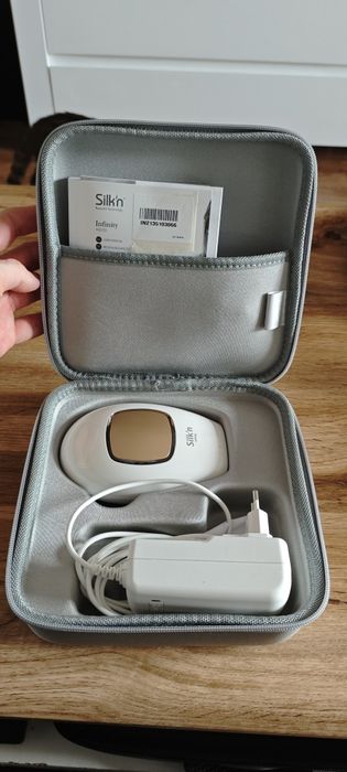 Depilator Silk'n Infinity Premium 500 000 impulsów