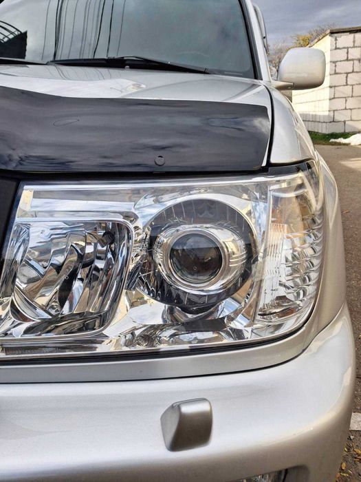 Toyota Land Cruiser MAXIMAL (7 мест, 4.2 дизель, 2006 год)