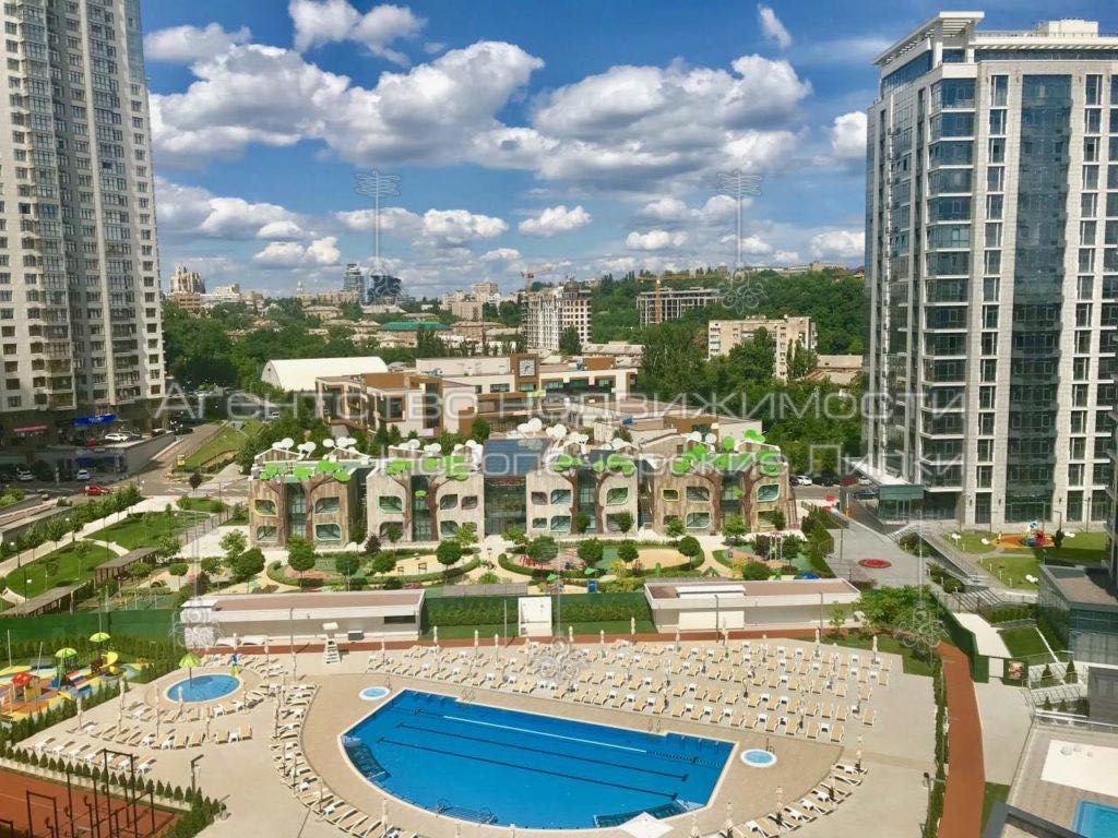 Драгомирова , продажа пентхауса с видом Новопечерские Липки