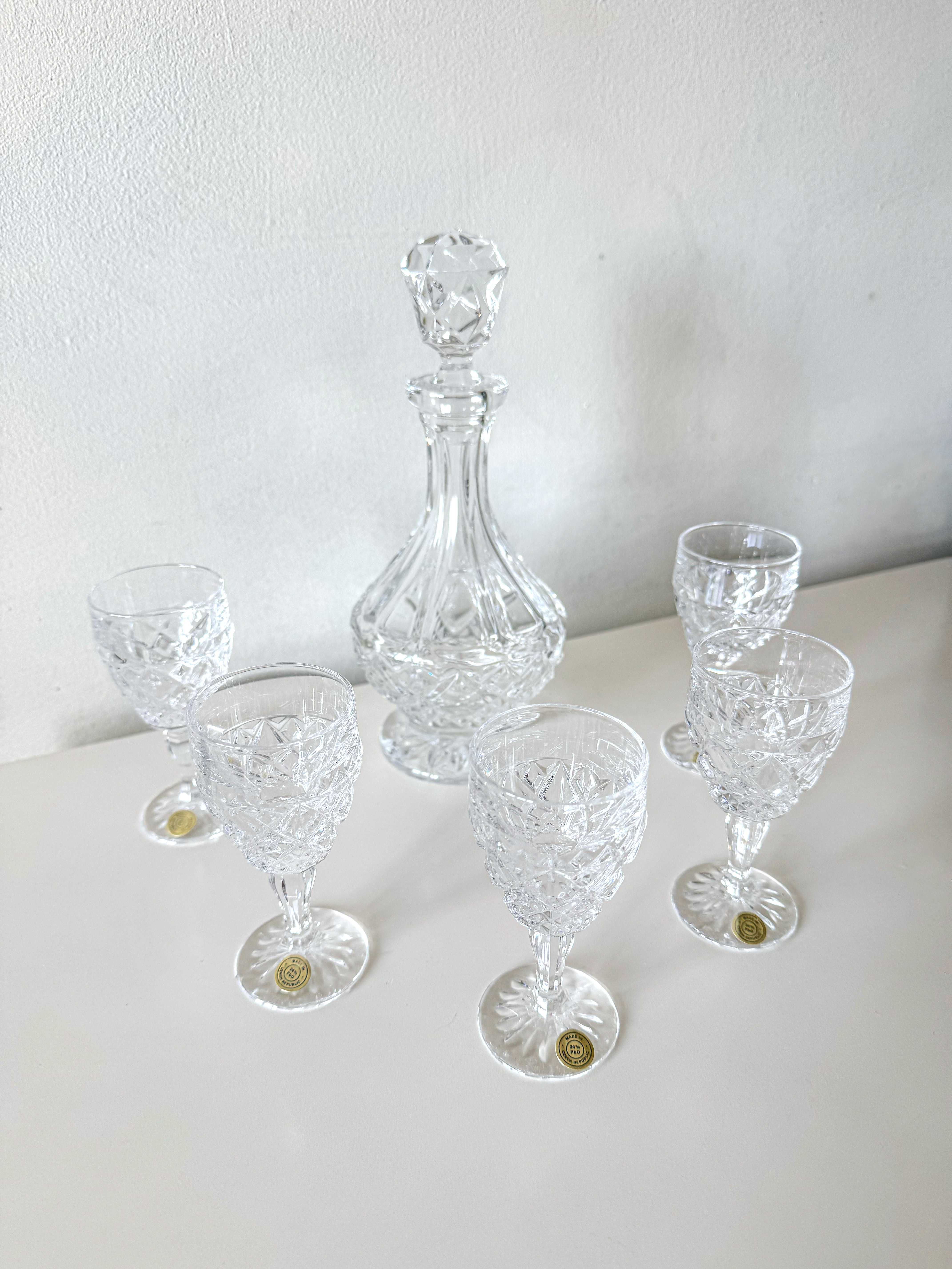 Elegancki zestaw kryształowy Bohemia Czechy - Karafka + 5 Kieliszków