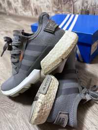 Кросівки Adidas , 40 р.