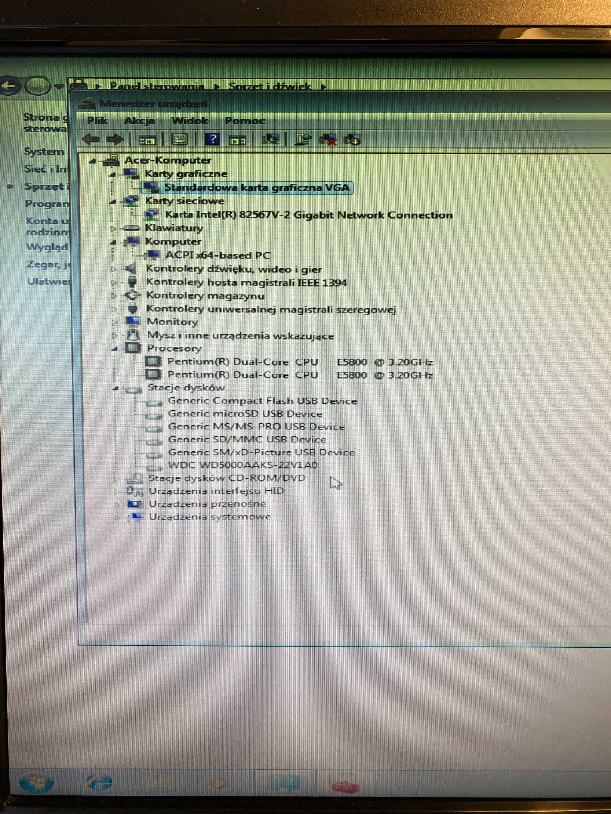 Komputer stacjonarny z monitorem Acer tanio