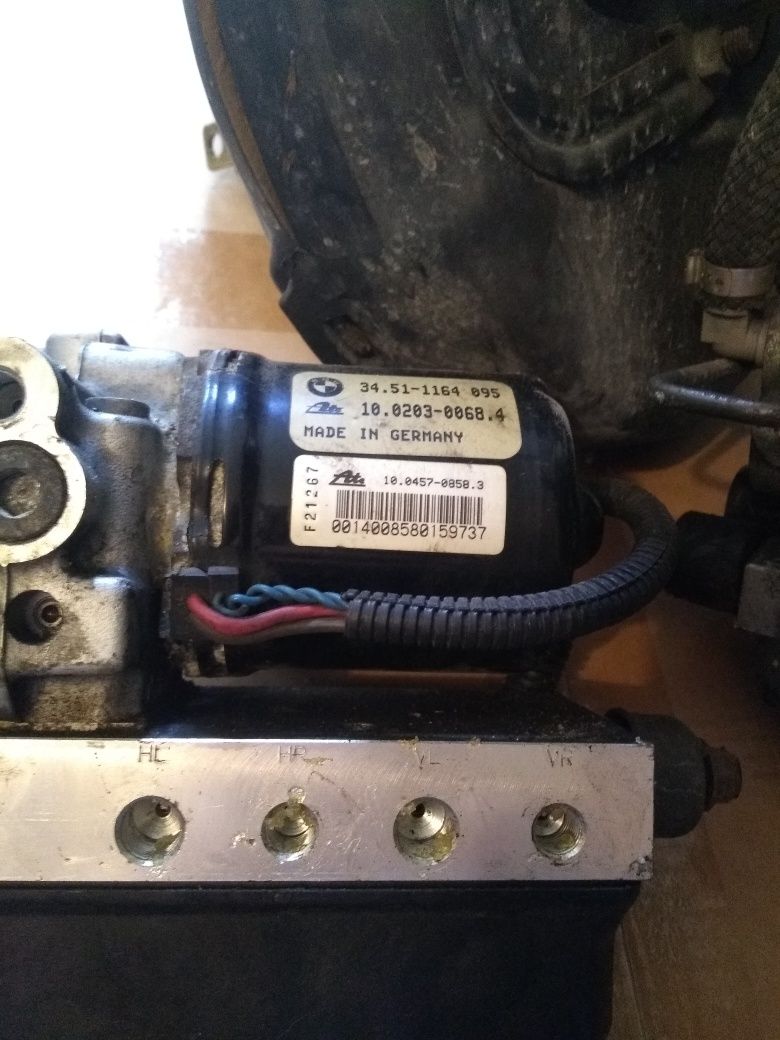 BMW e36 pompa ABS servo hamulca