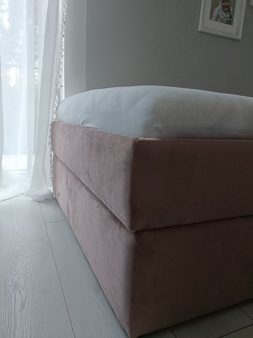 Łóżko tapczan z materacem 100x200 brudny róż MKFoam Koło KSS