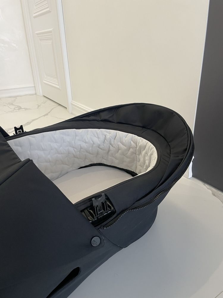 Люлька Stokke Xplory X Rich Black