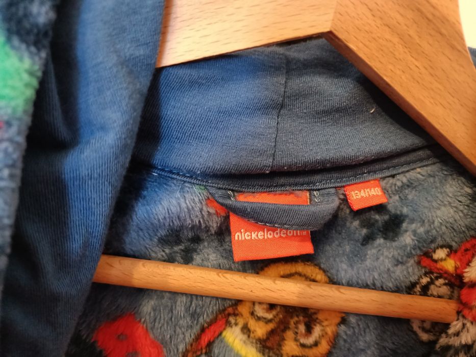 Szlafrok Psi Patrol Nickelodeon r. 134/140.