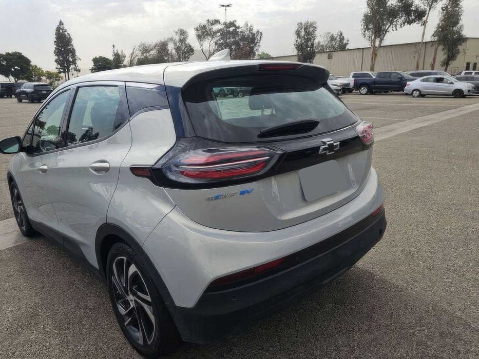 Chevrolet Bolt EV 2LT      2023