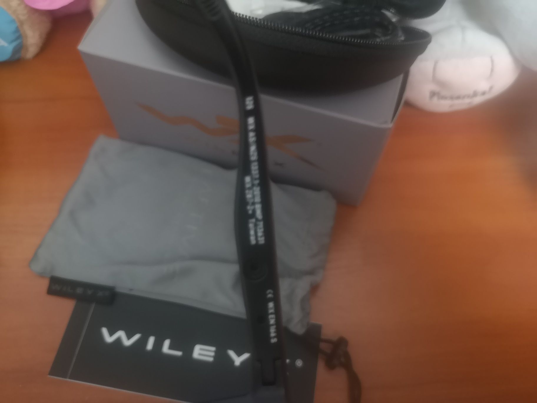 Okulary polaryzacyjne Wiley X Helix captive blue Mirror NOWE Orginalne
