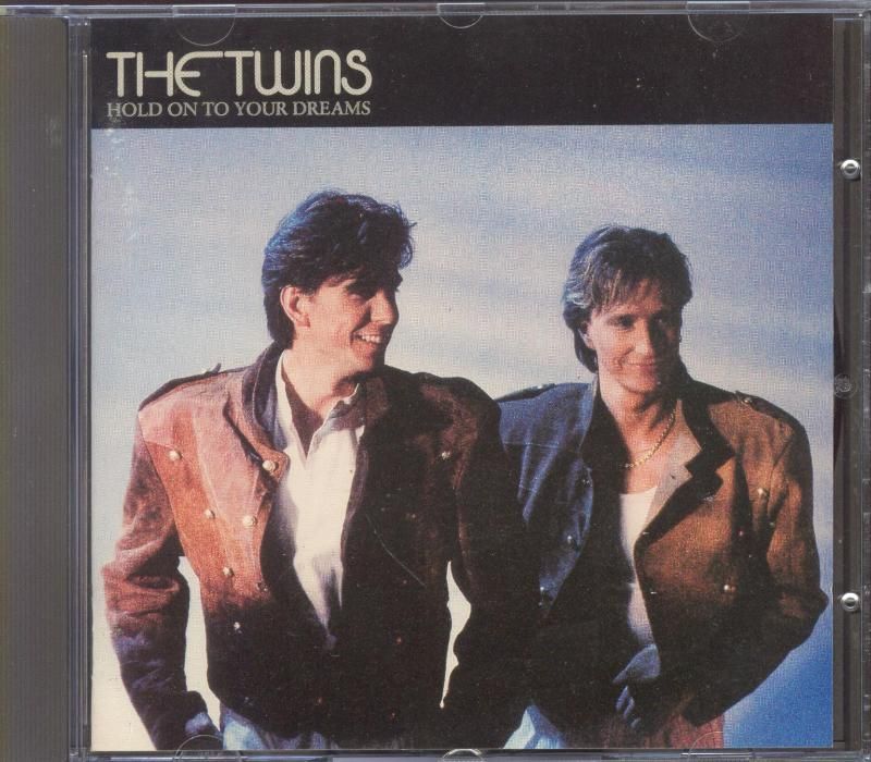 CD The Twins - Hold On To Your Dreams (1987) 1 wydanie