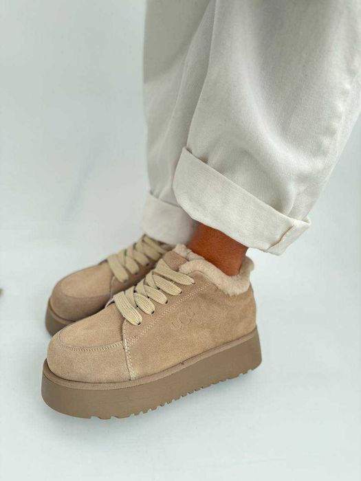 Жіночі зимові уггі-кросівки на платформі (36-41) Черевики зимові