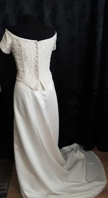 Suknia ślubna Margaret Lee-Mikado-L