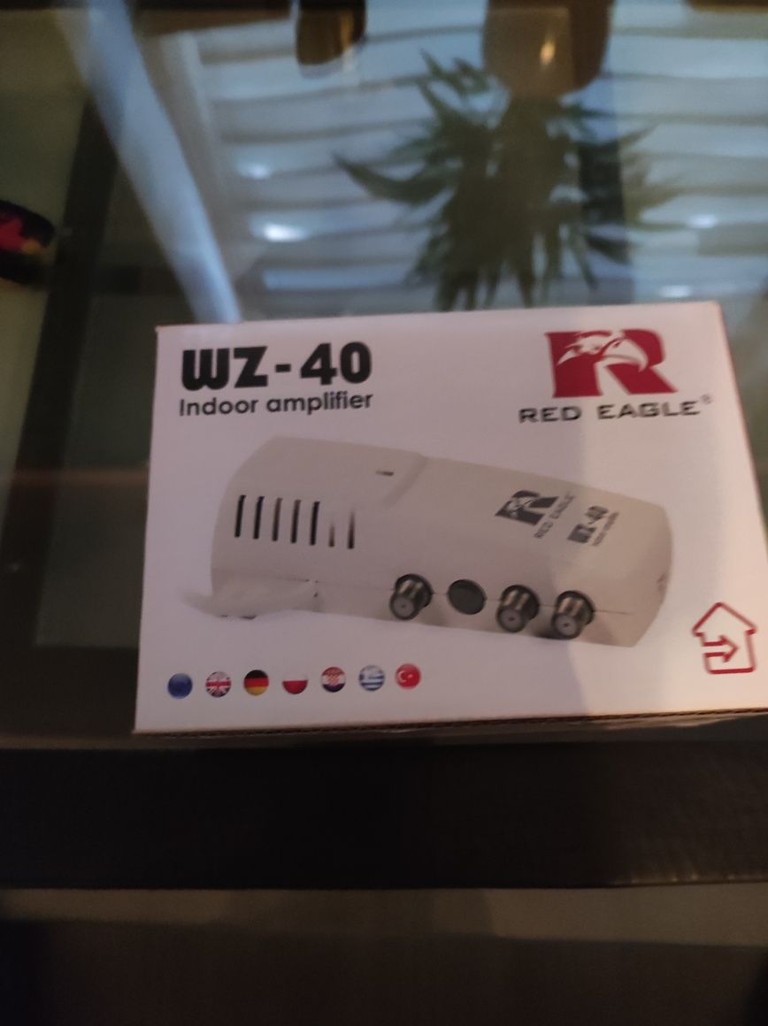 Wzmacniacz wz-40 na 4 tv