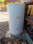 Ogrzewcz wody Mister 80L